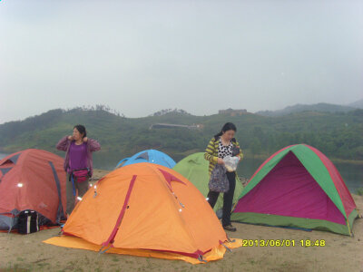 SI850050.JPG