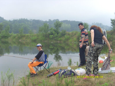 SI850132.JPG
